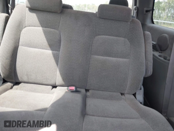 2003 Kia Sedona LX with VIN KNDUP131236417368, listed as a IAAI auction lot 41863624 with 142,896 mi miles. Bid and sale history available at carsss.com. Image 8.