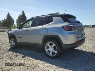 2021 Jeep Compass Latitude z VIN 3C4NJDBB7MT595527, wystawiony jako Copart lot #58598145 z przebiegiem 65 564 mil mil oraz Szkoda całkowita • Salvage title. Historia ofert i sprzedaży dostępna na DreamBid. Obrazek 2.