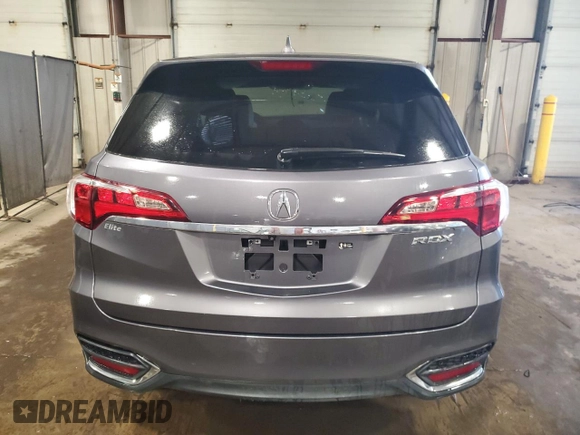 2018 Acura RDX z VIN 5J8TB3H33JL002219, wystawiony jako Copart lot #64990865 z przebiegiem 69 969 mil mil oraz Szkoda całkowita • Salvage title. Historia ofert i sprzedaży dostępna na DreamBid. Obrazek 6.