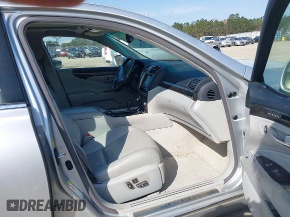 2012 Lexus LS 460 L with VIN JTHGL5EF4C5045481, listed as a IAAI auction lot 41814937 with 96,449 mi miles and . Bid and sale history available at DreamBid. Image 5.