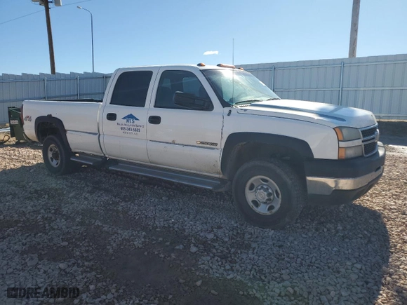 2007 Chevrolet Silverado 2500HD Classic LT3 with VIN 1GCHK23U47F157478, listed as a Copart auction lot 47106585 with 234,494 mi miles and Clean Title. Bid and sale history available at carsss.com. Image 4.