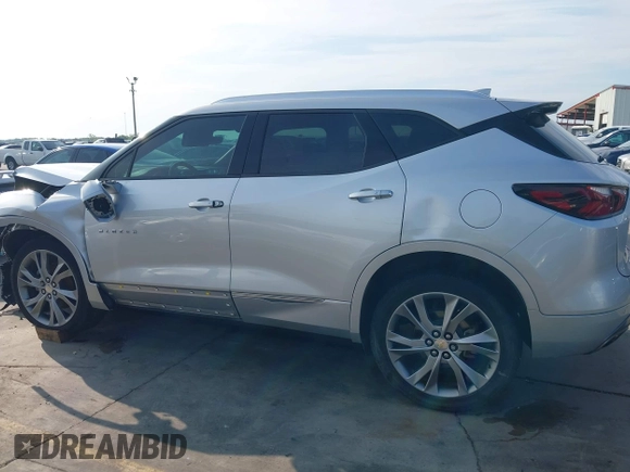 2020 Chevrolet Blazer Premier with VIN 3GNKBFRS5LS633852, listed as a IAAI auction lot 42373114 with 70,914 mi miles and . Bid and sale history available at DreamBid. Image 14.