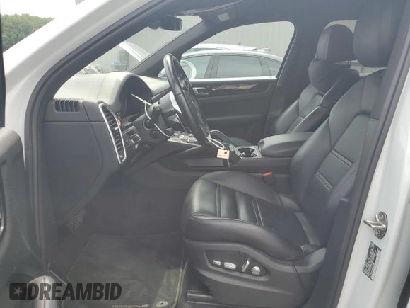 2020 Porsche Cayenne E-Hybrid с VIN WP1AE2AY4LDA23086, выставлен на аукционе Copart как лот 60710045 с пробегом 56 283 миль миль и Списание • Salvage title. История ставок и продаж доступна на DreamBid. Изображение 7.