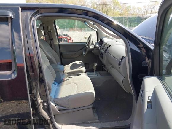 2007 Nissan Frontier Nismo z VIN 1N6AD07W37C447818, wystawiony jako IAAI lot #42156921 z przebiegiem 141 051 mil mil oraz . Historia ofert i sprzedaży dostępna na DreamBid. Obrazek 5.