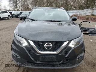 2023 Nissan Qashqai SV z VIN JN1BJ1BW0PW102938, wystawiony jako Copart lot #50021625 z przebiegiem 69 642 mil mil oraz Szkody całkowita. Historia ofert i sprzedaży dostępna na DreamBid. Obrazek 5.