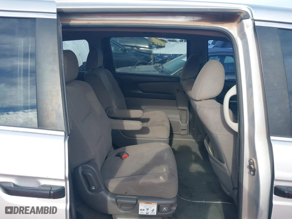 2015 Honda Odyssey LX with VIN 5FNRL5H27FB027143, listed as a IAAI auction lot 41239939 with 125,732 mi miles. Bid and sale history available at carsss.com. Image 8.
