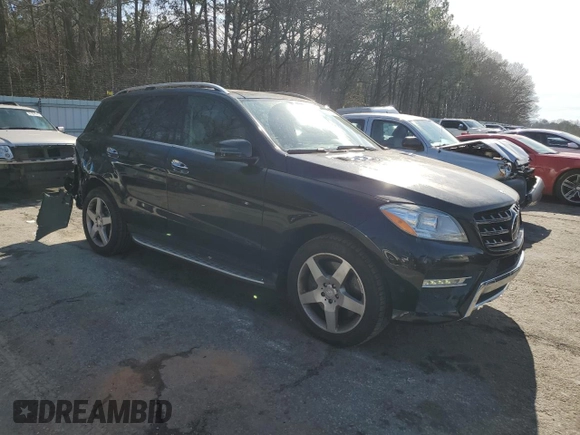 2014 Mercedes-Benz M 550 with VIN 4JGDA7DB0EA376522, listed as a Copart auction lot 42029495 with 94,742 mi miles and Salvage Title. Bid and sale history available at carsss.com. Image 4.