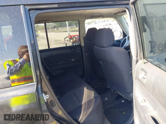 2006 Scion xB z VIN JTLKT324264043245, wystawiony jako IAAI lot #42137892 z przebiegiem 210 885 mil mil oraz . Historia ofert i sprzedaży dostępna na DreamBid. Obrazek 8.