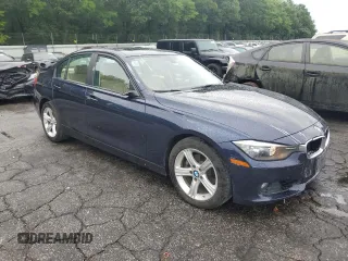 2013 BMW 3 Series 328i xDrive z VIN WBA3B3C50DJ969679, wystawiony jako Copart lot #58814715 z przebiegiem 74 320 mil mil oraz Szkoda całkowita • Salvage title. Historia ofert i sprzedaży dostępna na DreamBid. Obrazek 4.