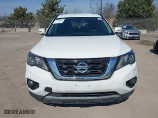 2018 Nissan Pathfinder S with VIN 5N1DR2MM5JC670980, listed as a IAAI auction lot 41808851 with 146,838 mi miles. Bid and sale history available at carsss.com. Image 12.