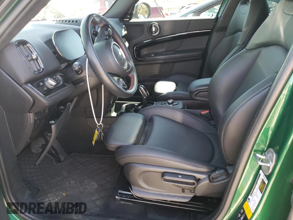 2021 MINI Countryman Cooper S with VIN WMZ83BR09M3N14684, listed as a Copart auction lot 68949604 with 34,795 mi miles and Salvage title. Bid and sale history available at DreamBid. Image 7.