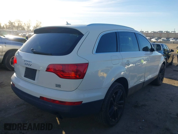 2007 Audi Q7 Premium with VIN WA1BY94L77D054967, listed as a IAAI auction lot 41618608 with 131,274 mi miles and . Bid and sale history available at DreamBid. Image 4.