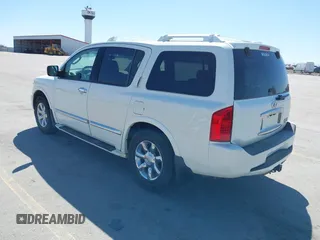 2004 Infiniti QX56 with VIN 5N3AA08CX4N809761, listed as a IAAI auction lot 42041581 with 136,941 mi miles. Bid and sale history available at carsss.com. Image 3.