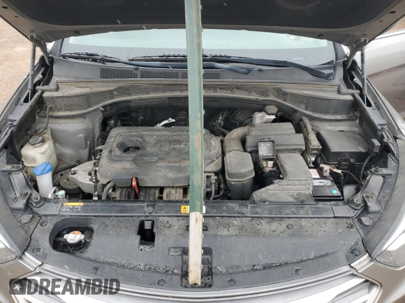 2017 Hyundai Santa Fe 2.4L z VIN 5NMZUDLB7HH030253, wystawiony jako Copart lot #51302445 z przebiegiem 136 074 mil mil oraz Szkoda całkowita • Salvage title. Historia ofert i sprzedaży dostępna na DreamBid. Obrazek 12.
