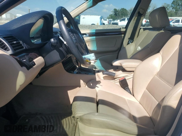 2005 BMW 3 Series 325i with VIN WBAET374X5NJ91022, listed as a Copart auction lot 56893725 with 147,184 mi miles and Clean title. Bid and sale history available at DreamBid. Image 7.