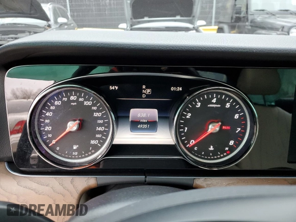 2017 Mercedes-Benz E 300 Luxury with VIN WDDZF4JB4HA177580, listed as a Copart auction lot 37167973 with 49,351 mi miles and . Bid and sale history available at DreamBid. Image 9.