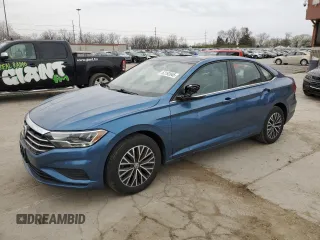 2019 Volkswagen Jetta S с VIN 3VWC57BU7KM191260, выставлен на аукционе Copart как лот 52192645 с пробегом 105 293 миль миль и Списание • Salvage title. История ставок и продаж доступна на DreamBid. Изображение 1.