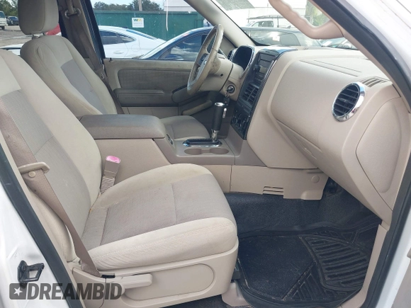 2007 Ford Explorer Sport Trac XLT with VIN 1FMEU31K37UB15251, listed as a IAAI auction lot 42621973 with 177,720 mi miles and . Bid and sale history available at DreamBid. Image 5.