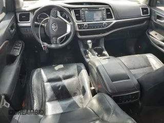 2014 Toyota Highlander Limited with VIN 5TDYKRFH9ES020475, listed as a Copart auction lot 58909925 with 216,857 mi miles and Salvage title. Bid and sale history available at DreamBid. Image 8.