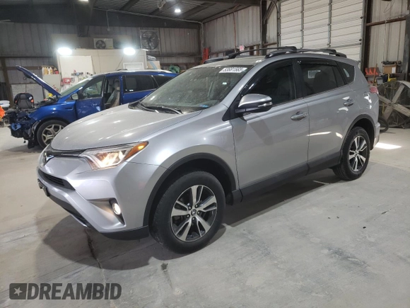 2017 Toyota RAV4 XLE with VIN 2T3WFREV5HW403884, listed as a Copart auction lot 53681565 with 83,658 mi miles and Clean Title. Bid and sale history available at DreamBid. Image 1.