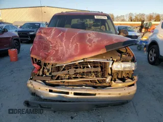 2004 Chevrolet Suburban LT with VIN 1GNEC16Z14J134550, listed as a Copart auction lot 83244774 with 233,174 mi miles and Salvage Title. Bid and sale history available at carsss.com. Image 5.