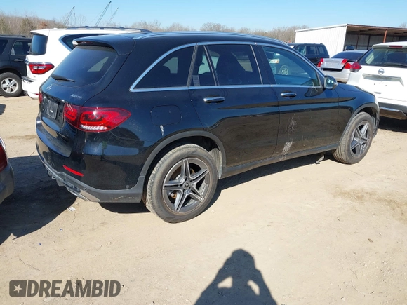 2021 Mercedes-Benz GLC 300 z VIN W1N0G8EB3MV307247, wystawiony jako IAAI lot #41654535 z przebiegiem 31 292 mil mil oraz . Historia ofert i sprzedaży dostępna na DreamBid. Obrazek 4.