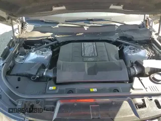 2018 Land Rover Range Rover Sport SE with VIN SALWG2RV8JA699866, listed as a Copart auction lot 71187135 with 85,926 mi miles and Salvage title. Bid and sale history available at DreamBid. Image 16.