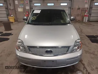2005 Ford Five Hundred Limited with VIN 1FAFP251X5G108410, listed as a IAAI auction lot 41934529 with 118,202 mi miles and . Bid and sale history available at DreamBid. Image 12.
