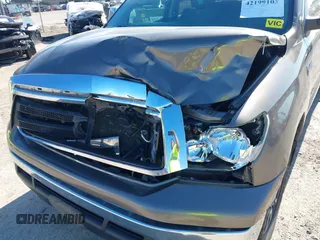 2013 Toyota Tundra with VIN 5TFDW5F11DX284846, listed as a IAAI auction lot 42199103 with 229,535 mi miles and . Bid and sale history available at DreamBid. Image 6.