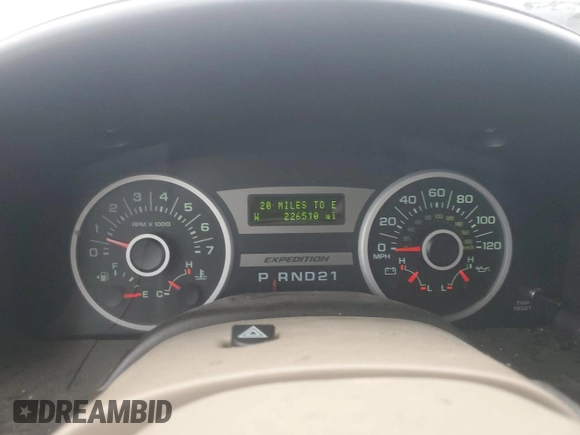 2005 Ford Expedition Eddie Bauer z VIN 1FMFU18525LA27433, wystawiony jako Copart lot #44785565 z przebiegiem 226 510 mil mil oraz Szkoda całkowita • Salvage title. Historia ofert i sprzedaży dostępna na DreamBid. Obrazek 9.
