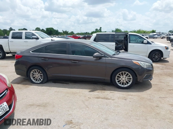 2016 Hyundai Sonata SE with VIN 5NPE24AF8GH318956, listed as a IAAI auction lot 42066232 with 193,088 mi miles and . Bid and sale history available at DreamBid. Image 13.