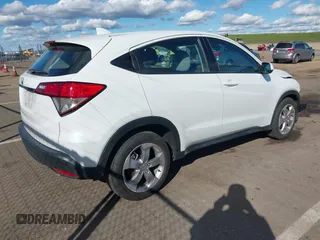 2021 Honda HR-V LX with VIN 3CZRU5H39MM728355, listed as a IAAI auction lot 41723205 with 37,017 mi miles. Bid and sale history available at carsss.com. Image 4.