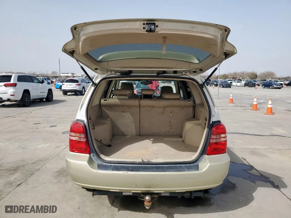 2002 Toyota Highlander with VIN JTEGF21A520070575, listed as a Copart auction lot 48307625 with 116,871 mi miles and Salvage Title. Bid and sale history available at carsss.com. Image 6.