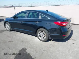 2016 Hyundai Sonata SE with VIN 5NPE24AF0GH305666, listed as a IAAI auction lot 42396430 with Not provided miles and . Bid and sale history available at DreamBid. Image 3.