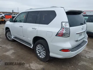 2015 Lexus GX 460 with VIN JTJBM7FX0F5118200, listed as a IAAI auction lot 41953571 with 100,939 mi miles and . Bid and sale history available at carsss.com. Image 3.