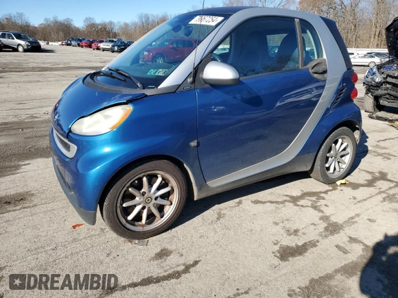 2008 Smart fortwo Pure with VIN WMEEJ31XX8K153597, listed as a Copart auction lot 79967254 with 121,897 mi miles and Clean title. Bid and sale history available at DreamBid. Image 1.