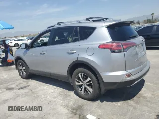 2018 Toyota RAV4 XLE with VIN JTMWFREV1JD119879, listed as a Copart auction lot 52236135 with 79,897 mi miles and Salvage Title. Bid and sale history available at carsss.com. Image 2.