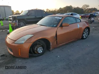 2003 Nissan 350Z with VIN JN1AZ34D83T106355, listed as a Copart auction lot 82532294 with 211,771 mi miles and Salvage Title. Bid and sale history available at carsss.com. Image 1.
