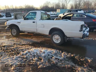 2003 Ford Ranger XL Fleet with VIN 1FTYR10E03TA44674, listed as a Copart auction lot 88537665 with 196,020 mi miles and Salvage Title. Bid and sale history available at carsss.com. Image 2.