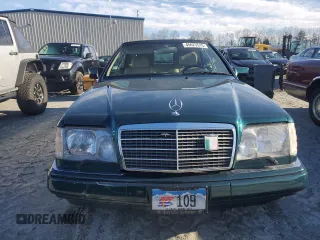 1995 Mercedes-Benz E Class with VIN WDBEA66E3SC282336, listed as a Copart auction lot 45023515 with 93,688 mi miles and Salvage Title. Bid and sale history available at carsss.com. Image 5.