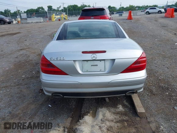 2003 Mercedes-Benz SL 500 с VIN WDBSK75F93F027609, выставлен на аукционе IAAI как лот 42386934 с пробегом Не указан миль и . История ставок и продаж доступна на DreamBid. Изображение 15.