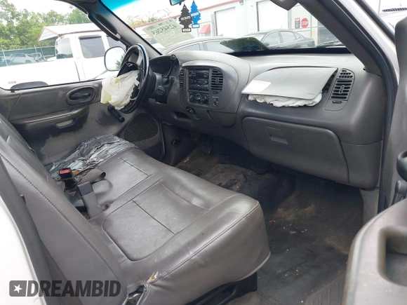 2004 Ford F-150 XL with VIN 2FTRF17204CA52584, listed as a IAAI auction lot 42545265 with 142,072 mi miles and . Bid and sale history available at DreamBid. Image 5.