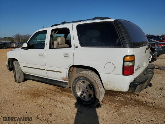 2004 Chevrolet Tahoe LT with VIN 1GNEC13Z34J273826, listed as a Copart auction lot 46538665 with 180,370 mi miles and Salvage Title. Bid and sale history available at carsss.com. Image 2.