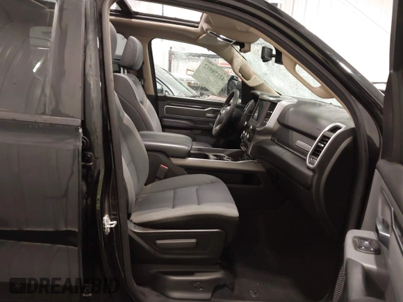 2019 Ram 1500 Big Horn с VIN 1C6SRFFT3KN625461, выставлен на аукционе IAAI как лот 42178932 с пробегом 45 749 миль миль и . История ставок и продаж доступна на DreamBid. Изображение 5.