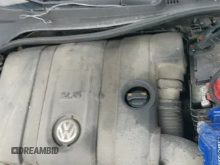 2010 Volkswagen Jetta Limited Edition with VIN 3VWRZ7AJXAM161335, listed as a IAAI auction lot 42326387 with 111,967 mi miles and . Bid and sale history available at DreamBid. Image 21.