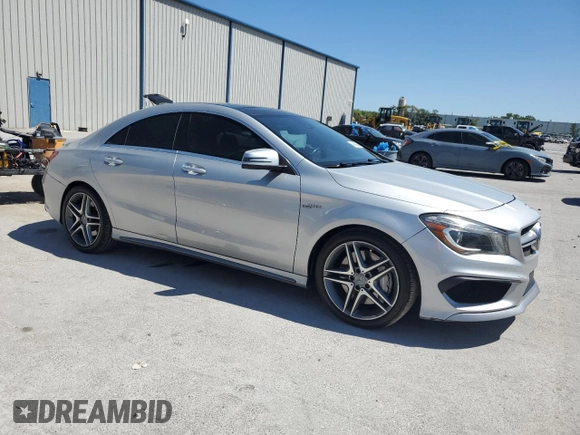 2014 Mercedes-Benz CLA 45 AMG z VIN WDDSJ5CB3EN139295, wystawiony jako Copart lot #49400945 z przebiegiem 132 097 mil mil oraz Czysty tytuł • Clean title. Historia ofert i sprzedaży dostępna na DreamBid. Obrazek 4.