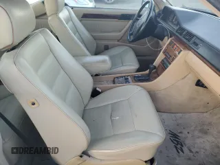 1990 Mercedes-Benz 300 CE with VIN WDBEA51D3LB226154, listed as a Copart auction lot 88838675 with 118,864 mi miles and Clean Title. Bid and sale history available at DreamBid. Image 10.