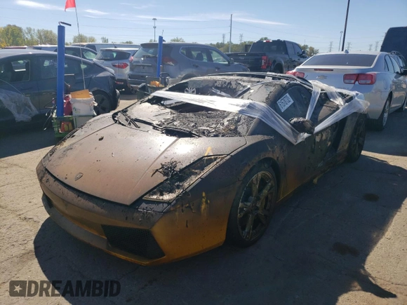 2008 Lamborghini Gallardo z VIN ZHWGU22T18LA06562, wystawiony jako Copart lot #81899274 z przebiegiem Nie podano mil oraz Czysty tytuł • Clean title. Historia ofert i sprzedaży dostępna na DreamBid. Obrazek 2.