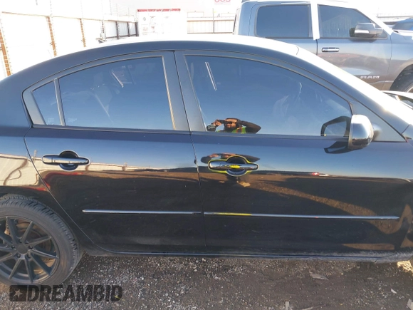 2009 Mazda 3 i Touring Value with VIN JM1BK32F591192030, listed as a IAAI auction lot 41248304 with 153,467 mi miles. Bid and sale history available at carsss.com. Image 13.