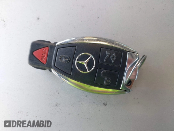 2010 Mercedes-Benz GLK 350 z VIN WDCGG8HB8AF485186, wystawiony jako IAAI lot #42238923 z przebiegiem 119 666 mil mil oraz . Historia ofert i sprzedaży dostępna na DreamBid. Obrazek 11.